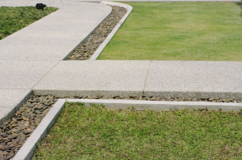 Sidewalk Curb Installation