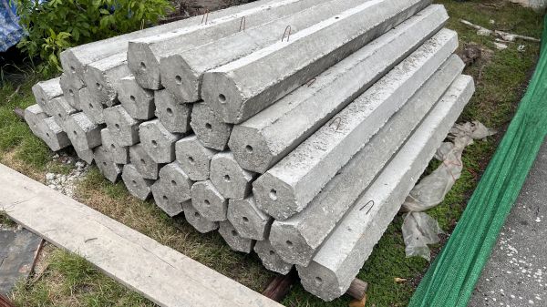 Cost of Concrete Piling Service in Bay City