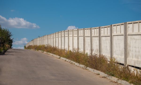 Cost of Cement Fence Installation in Bay City